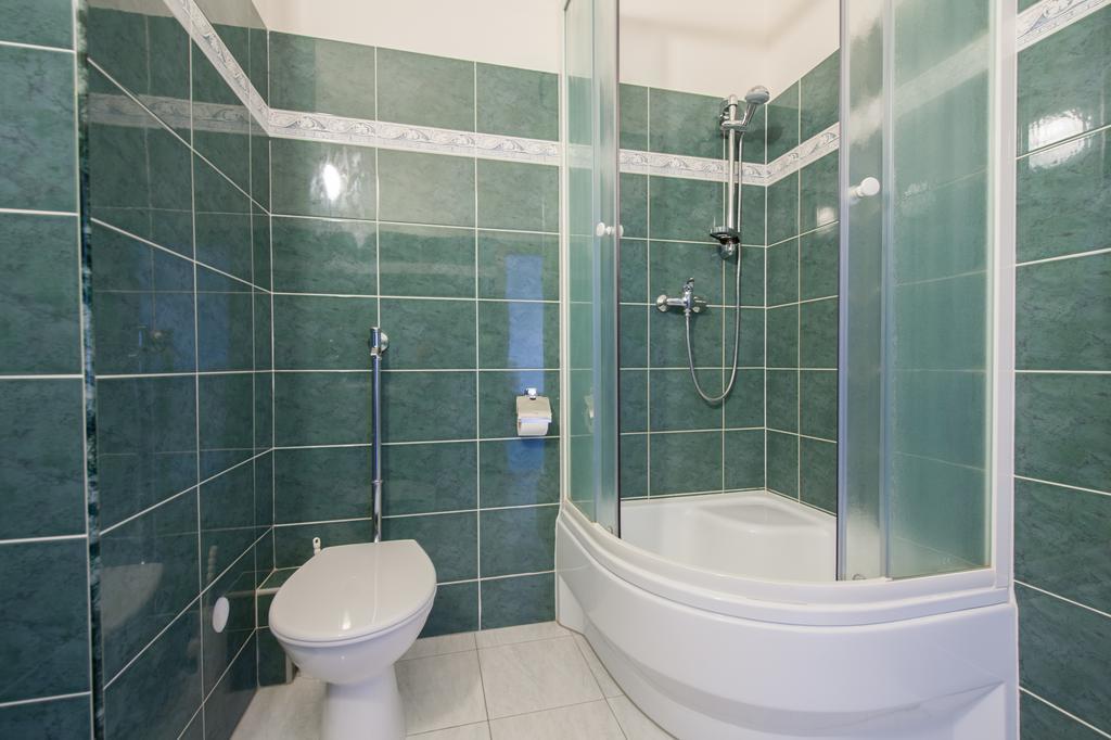 Hotel V Centru 3*
