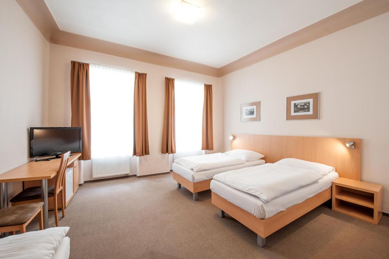Hotel V Centru 3*